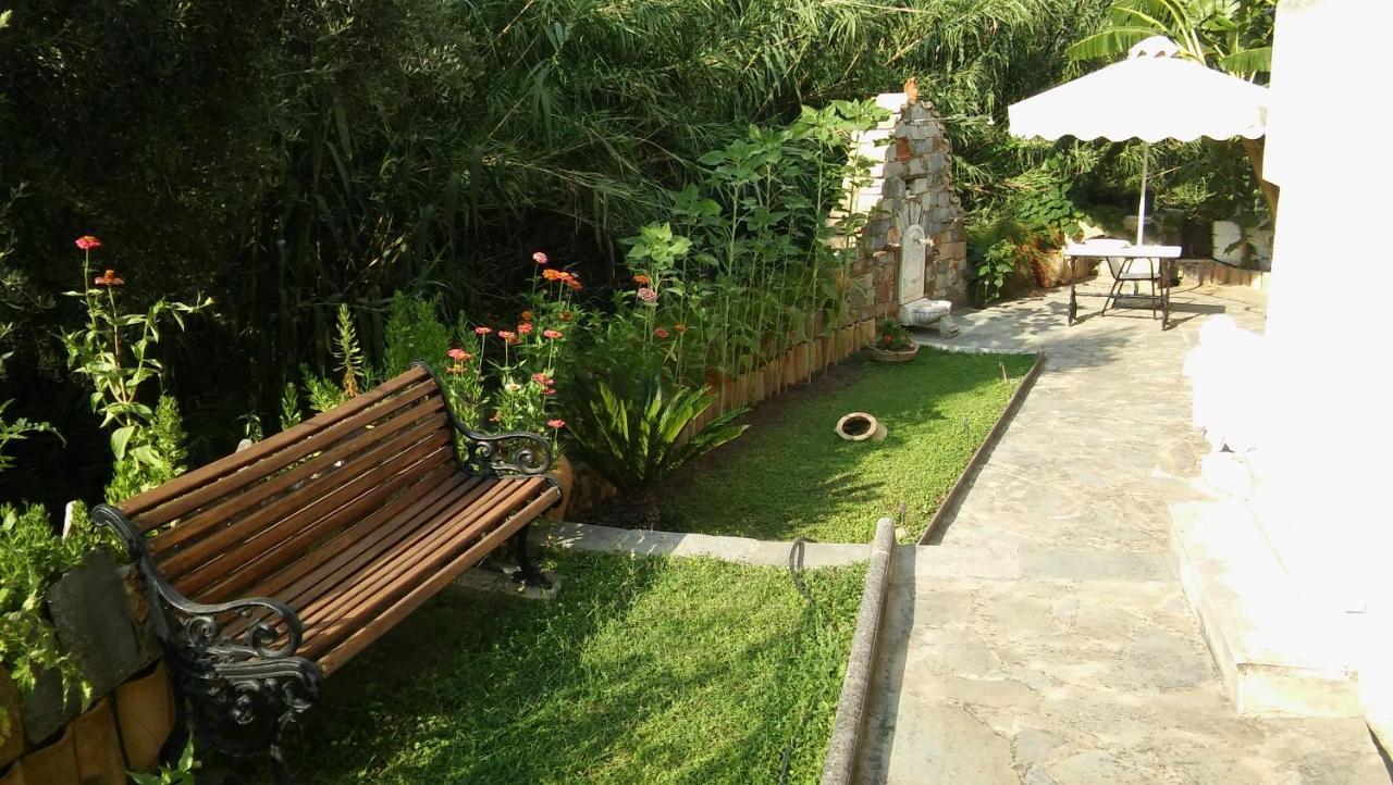 Studios Margarita Petalídhion Dış mekan fotoğraf